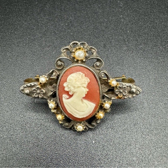 Very Old Vintage Carved Shell Cameo Scarf Clip - Picture 15 of 15